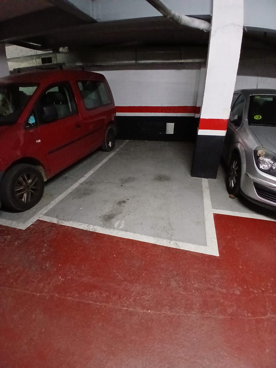 Plaza de garaje en Carrer de la Murtra, 91, Horta-Guinardó, Barcelona — foto 1