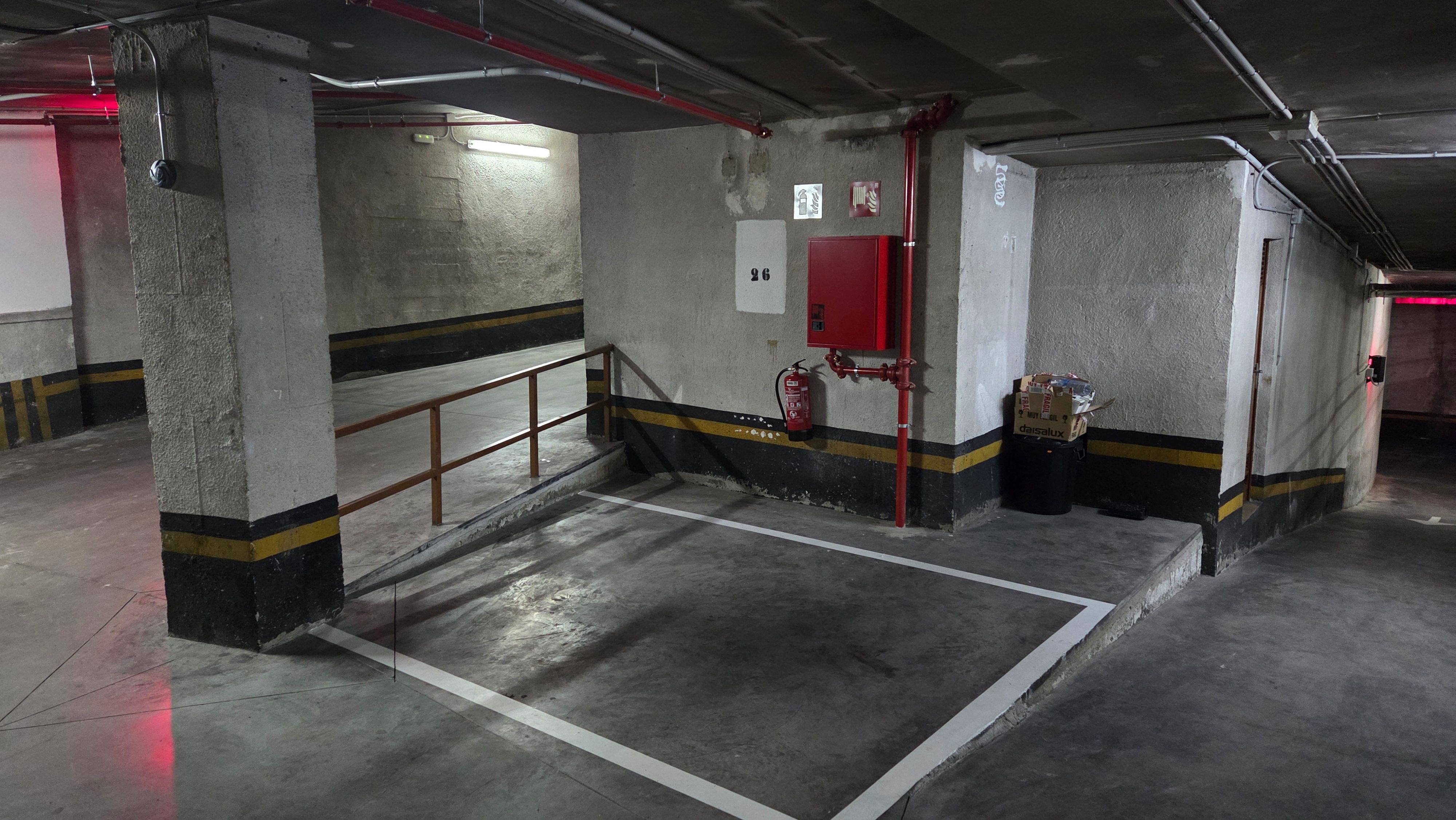 Plaza de garaje en Calle de Ruiz Perelló, 8, Salamanca, Madrid — foto 2