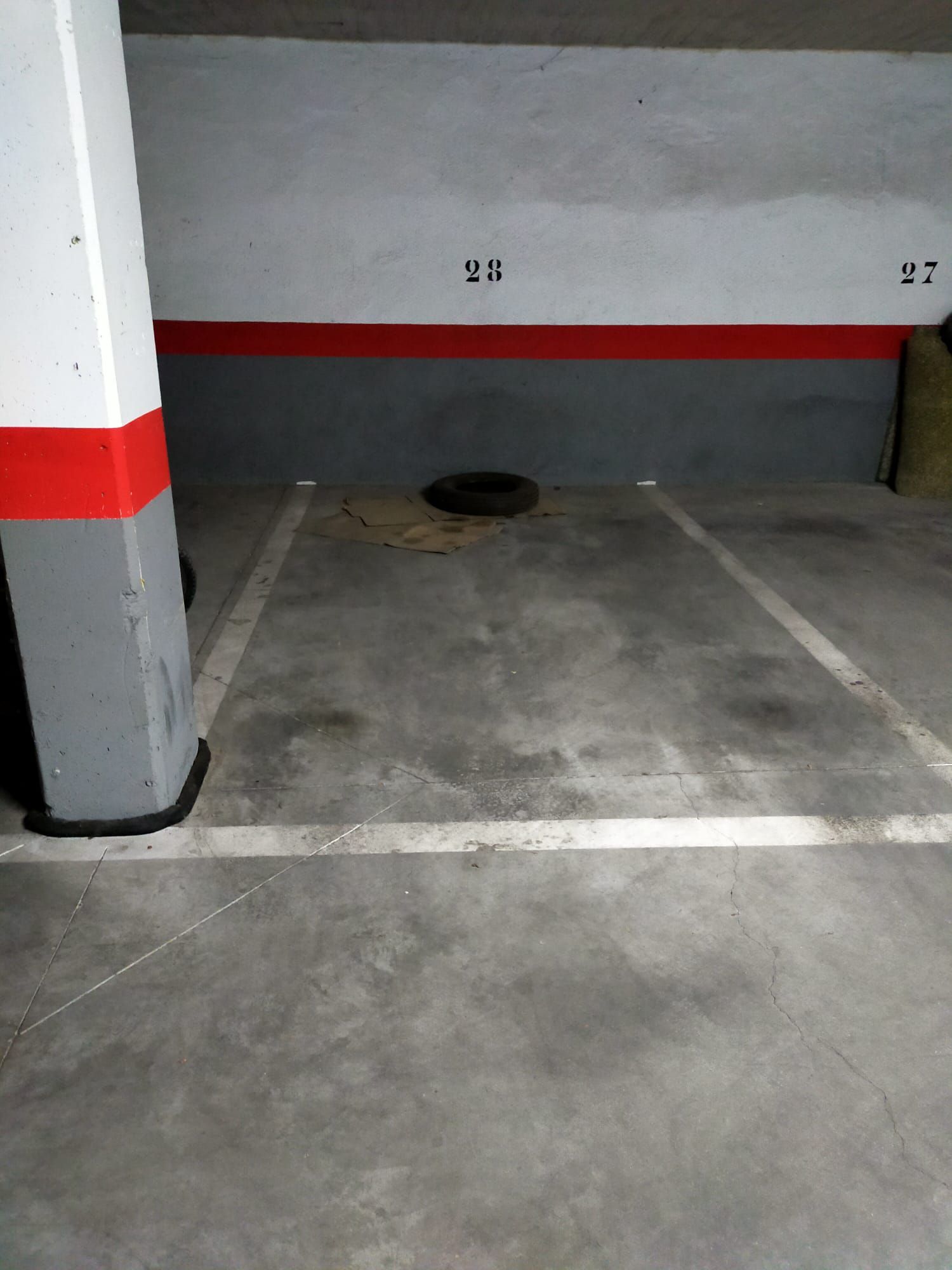 Parking space in Calle de Antonio López, Usera, Madrid — photo 1