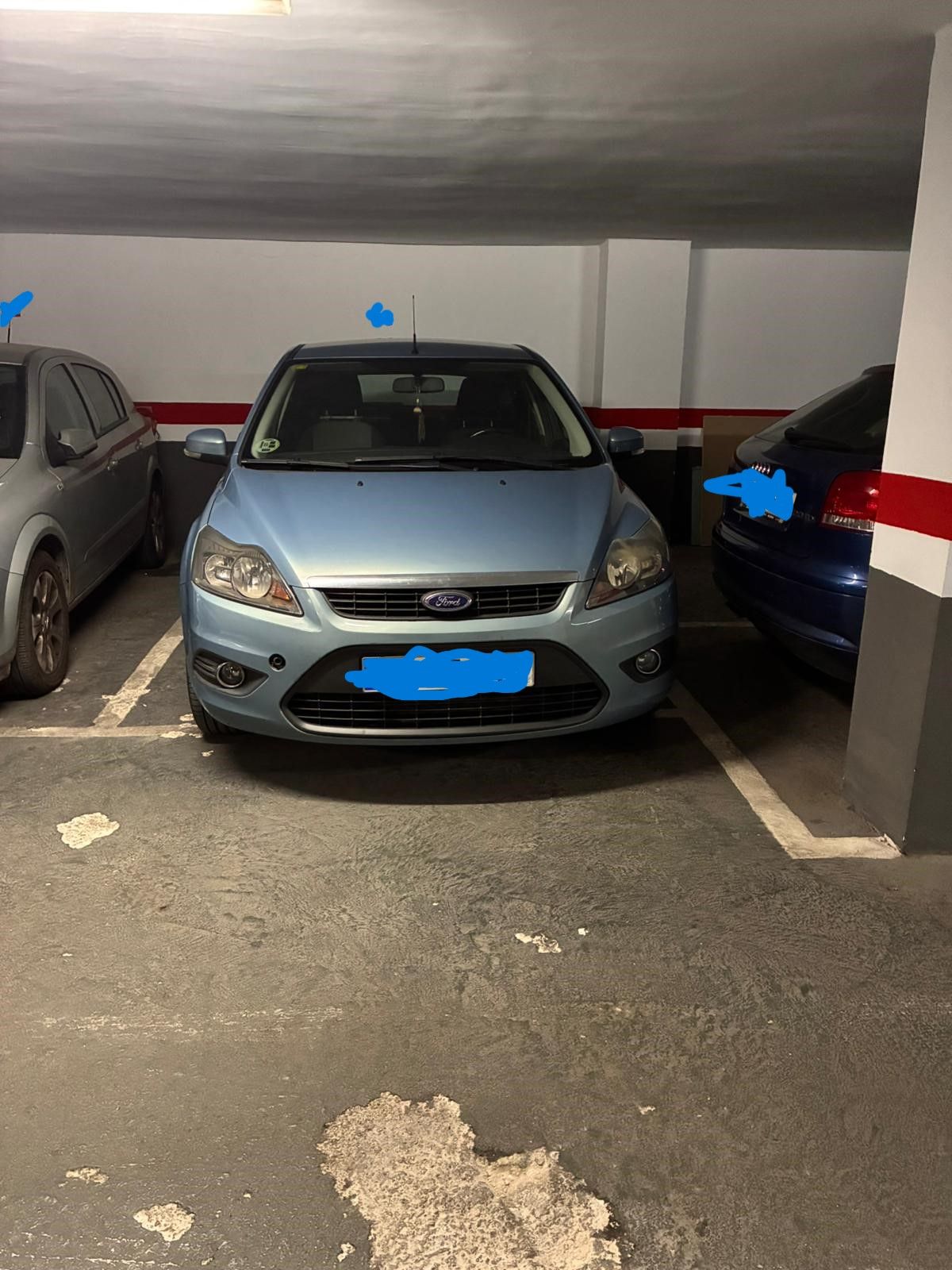 Parking space in Carrer de les Acàcies, 29, Benicalap, València — photo 3