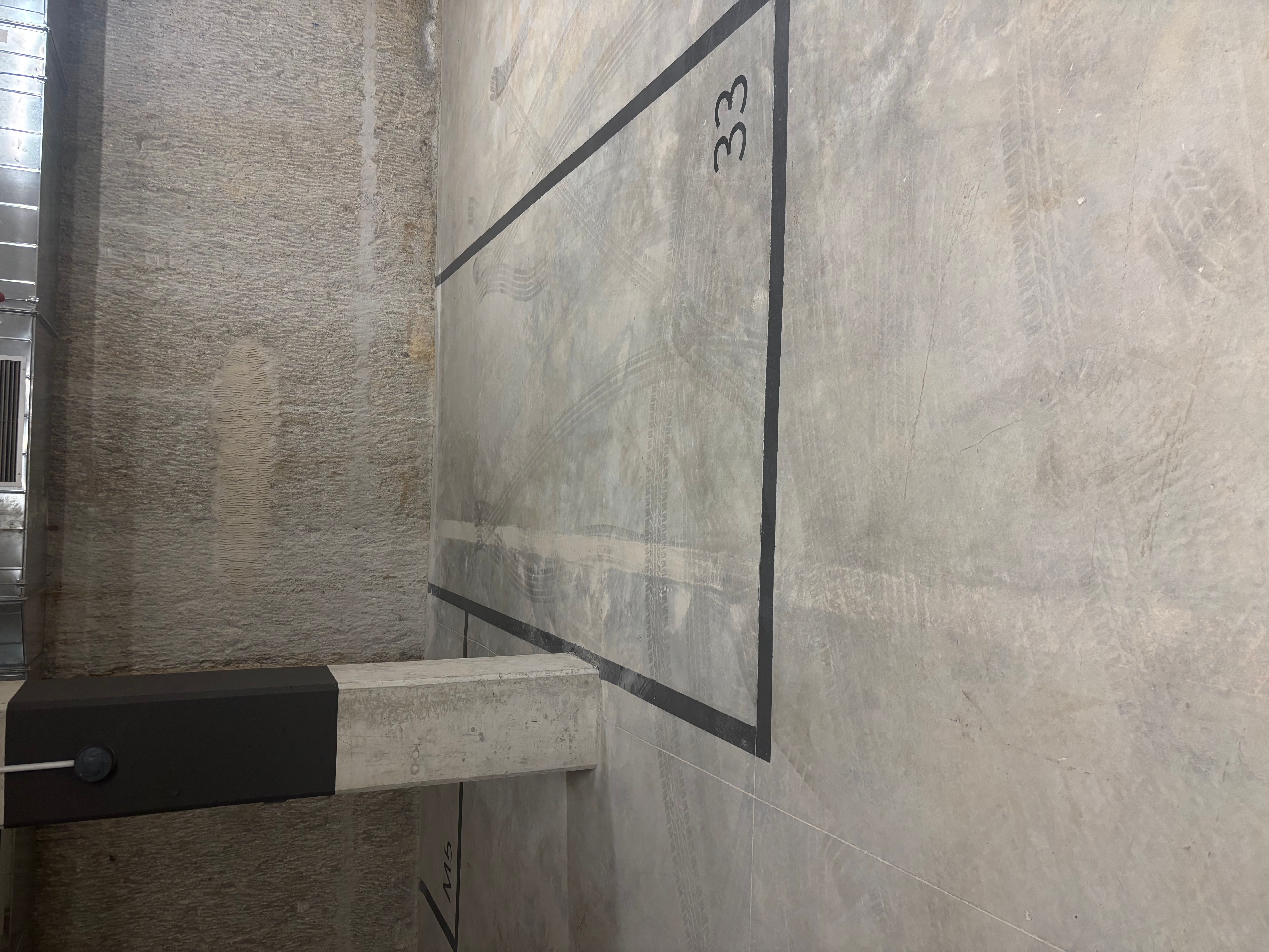 Plaza de garaje en Carrer de Rocafort, 140, Eixample, Barcelona — foto 2