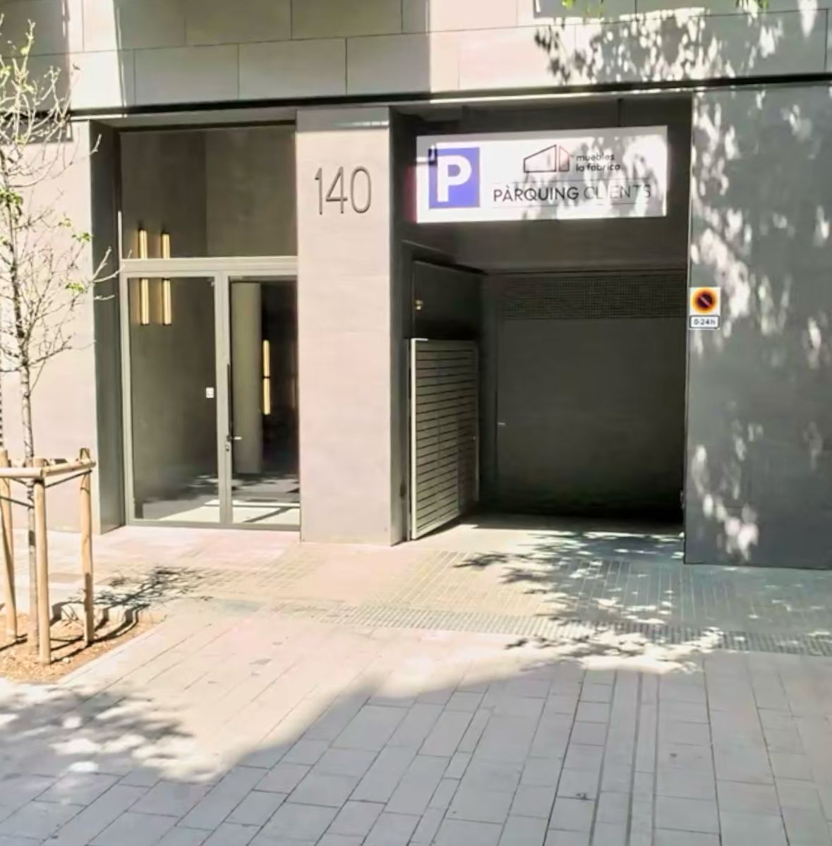Plaza de garaje en Carrer de Rocafort, 140, Eixample, Barcelona — foto 1