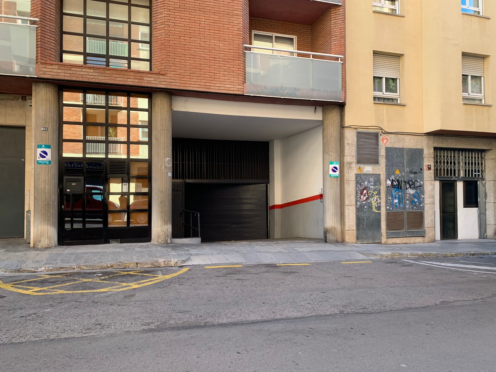 Parking space in Carrer del Doctor Jaume Peyrí, 1, Reus — photo 2