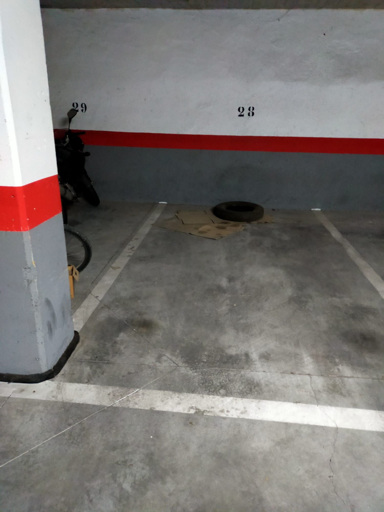 Parking space in Calle de Antonio López, Usera, Madrid — photo 4