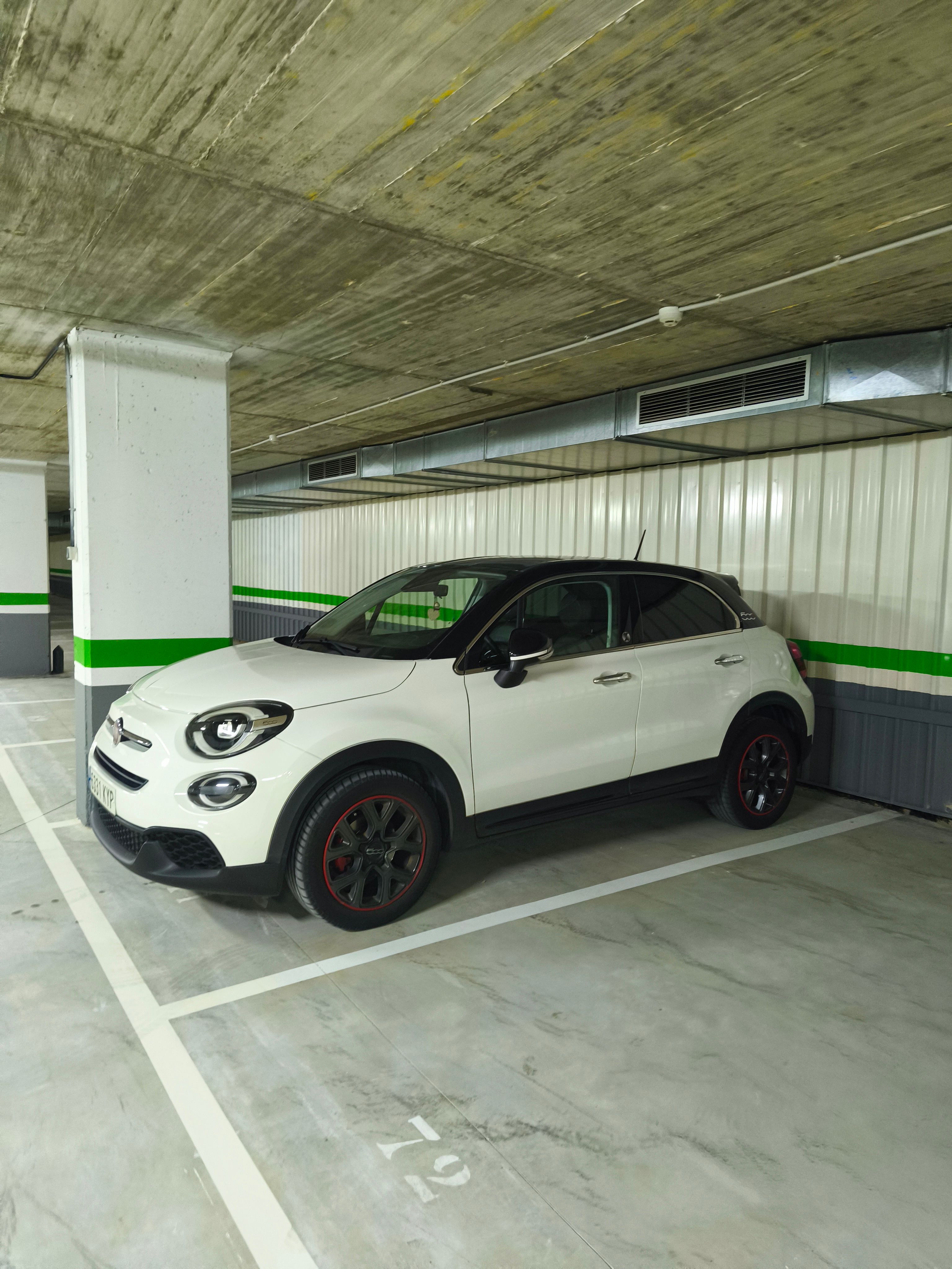 Parking space in Carrer de Ciudad Real, 15, Terrassa — photo 1